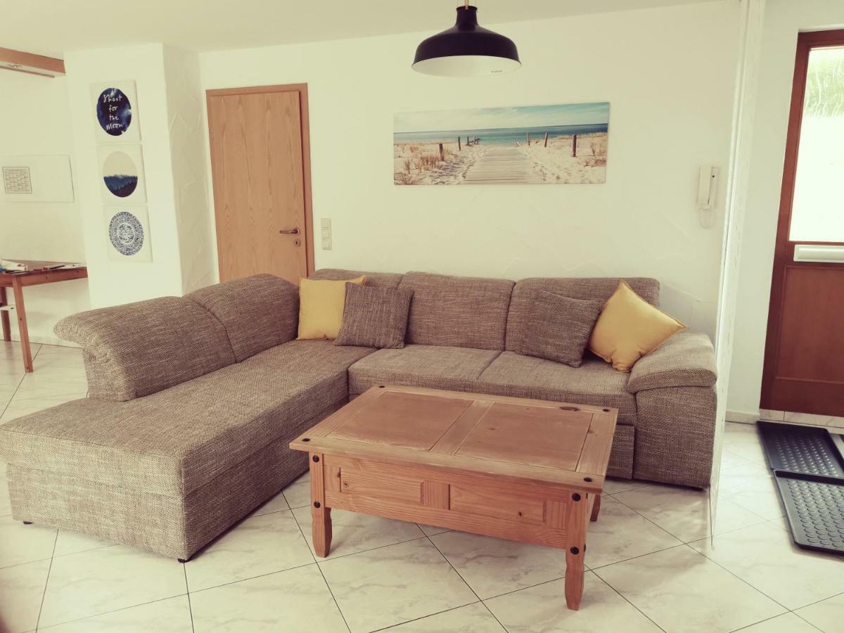 Ferienwohnung Jasmin & Alex Muhlhausen-Ehingen Buitenkant foto